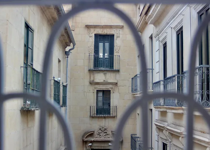 Precioso En Centro Historico De Appartement Alicante